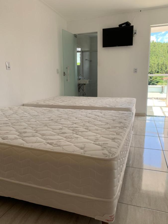 Suites Dona Paris กาปีตอลิโอ ภายนอก รูปภาพ